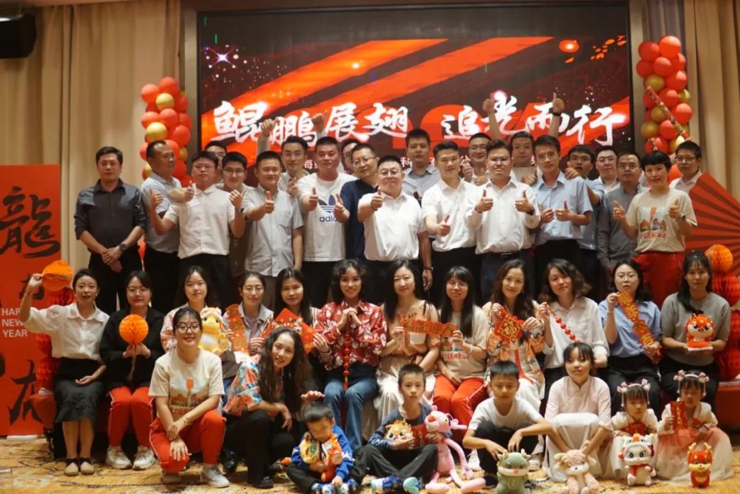 1-25032910253W21.jpg